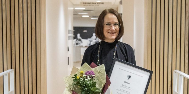 Anna Sandgren tilldelas ett stipendium ur Hans Wieslanders Stipendiefond för innovativ forskning vid Linnéuniversitetet